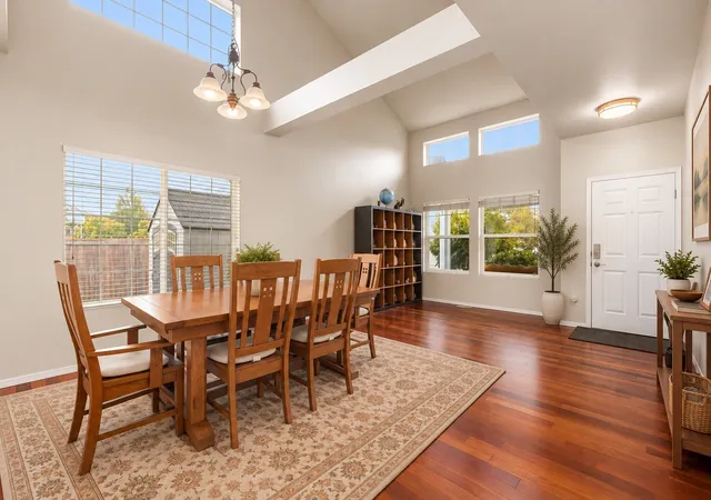 Photo 4 of Single family home for sale at 1500 68th Street SE, Auburn, WA 98092 | MLS# NWM2595422 | Listing updated on 2026-10-22
