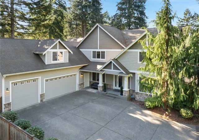 Photo 1 of Single family home for sale at 2121 SW 162nd Court, Burien, WA 98166 | MLS# NWM2595432 | Listing updated on 2026-10-28