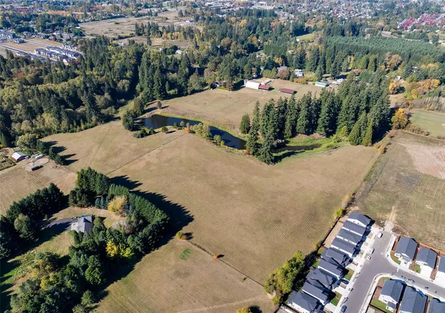 Photo 2 of House for sale at 3015 S Parkway Ave, Battle Ground, WA 98604 | MLS# NWM2595433 | Listing updated on 2026-10-16
