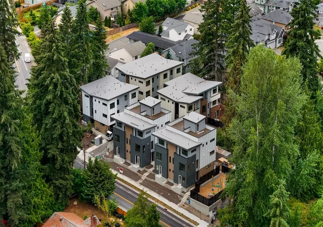 Townhouse for sale at 19218 77th Court NE #101, Kenmore, WA 98028 | MLS# NWM2595448