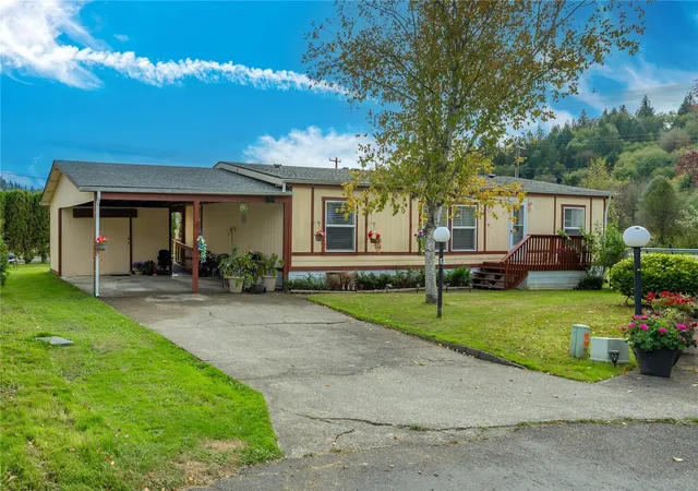 Manufactured home for sale at 109 Halliday Rd #5, Centralia, WA 98531 | MLS# NWM2595468