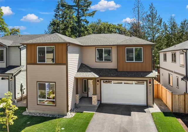 Photo 2 of Single family home for sale at 10667 Se 170th Place, Renton, WA 98055 | MLS# NWM2595479 | Listing updated on 2026-10-22