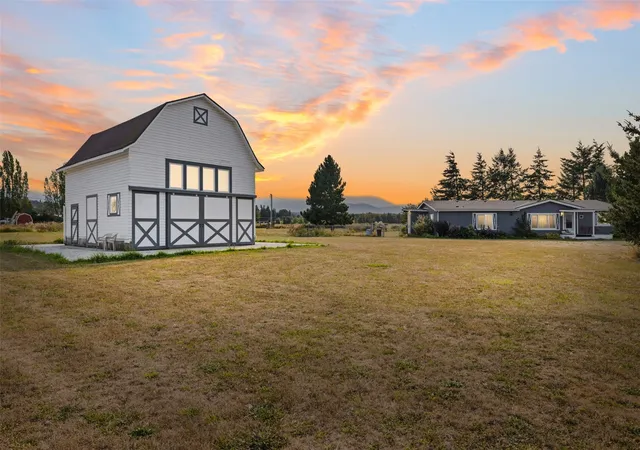 Photo 3 of Manufactured home for sale at 20 Linderman Rd, Port Angeles, WA 98362 | MLS# NWM2595484 | Listing updated on 2026-10-19
