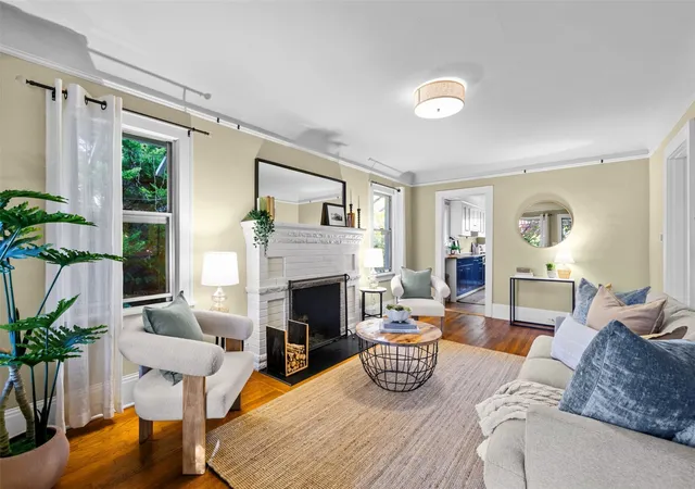 Photo 3 of Single family home for sale at 3820 44th Avenue SW, Seattle, WA 98116 | MLS# NWM2595488 | Listing updated on 2026-10-29