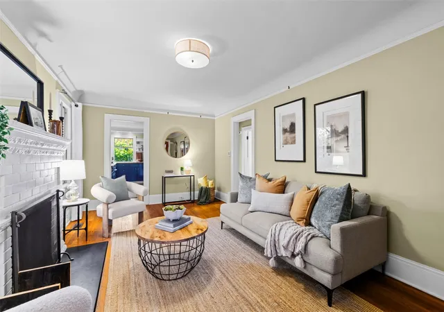 Photo 4 of Single family home for sale at 3820 44th Avenue SW, Seattle, WA 98116 | MLS# NWM2595488 | Listing updated on 2026-10-29