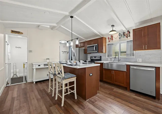 Photo 4 of Manufactured home for sale at 3001 S 288th Street #69, Federal Way, WA 98003 | MLS# NWM2595491 | Listing updated on 2026-10-22