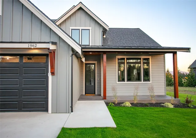 Single family home for sale at 1962 Steelhead Way, Lynden, WA 98264 | MLS# NWM2595492