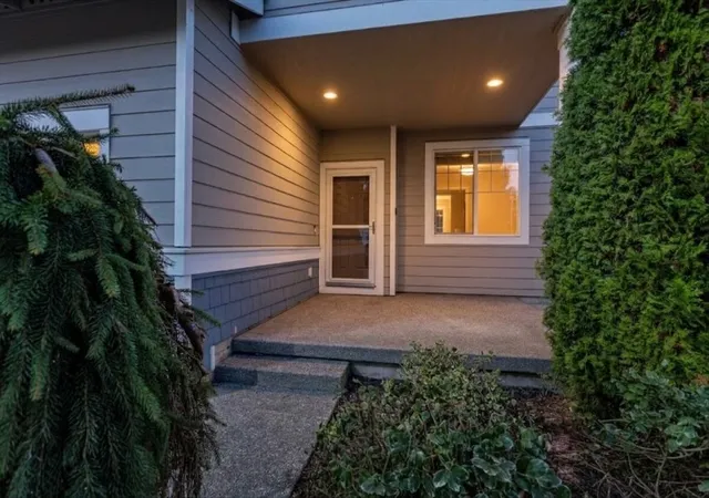 Photo 1 of Single family home for sale at 19530 19th Avenue Ct E, Spanaway, WA 98387 | MLS# NWM2595505 | Listing updated on 2026-10-19