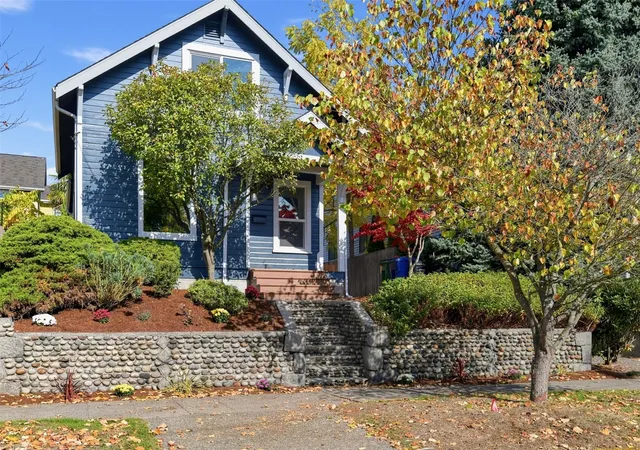 Single family home for sale at 852 NW 62nd Street, Seattle, WA 98107 | MLS# NWM2595528
