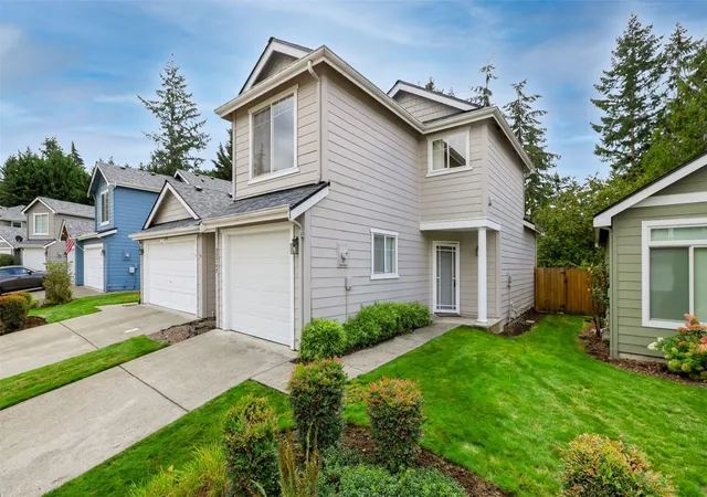 Photo 3 of Townhouse for sale at 22743 Se 242nd Place, Maple Valley, WA 98038 | MLS# NWM2595535 | Listing updated on 2026-10-20
