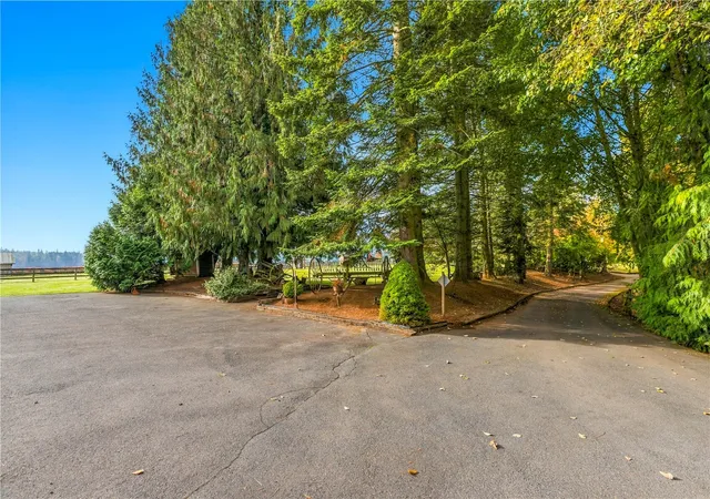 Photo 2 of House for sale at 8848 Stein Rd, Custer, WA 98240 | MLS# NWM2595582 | Listing updated on 2026-10-21