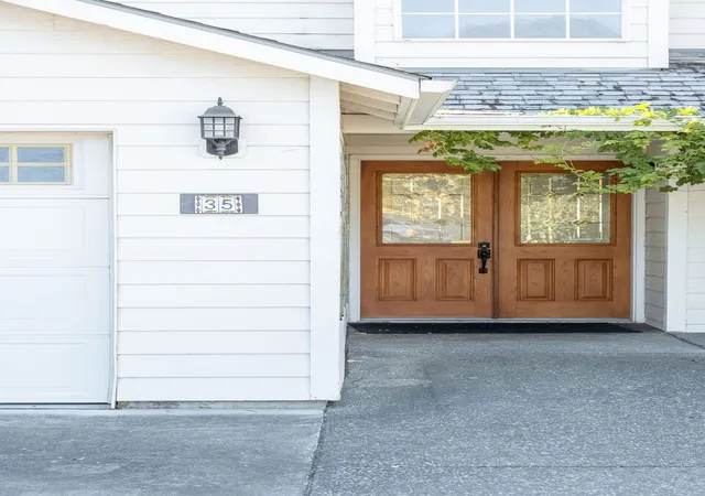 Photo 1 of Single family home for sale at 35 Talon Loop, Walla Walla, WA 99362 | MLS# NWM2595589 | Listing updated on 2026-10-21