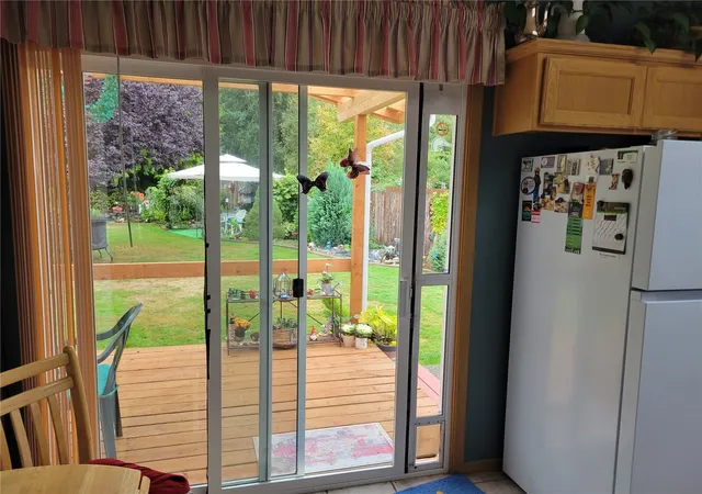 Photo 4 of Single family home for sale at 913 E Galena St, Granite Falls, WA 98252 | MLS# NWM2595601 | Listing updated on 2026-10-20