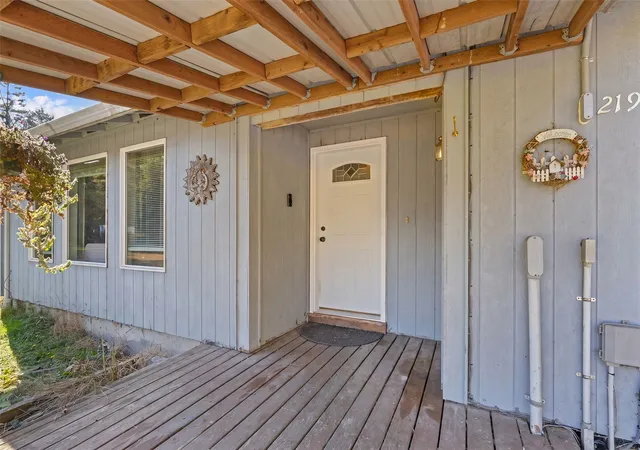 Photo 3 of Single family home for sale at 219 37 Boone Rd, Toledo, WA 98591 | MLS# NWM2595604 | Listing updated on 2026-10-24
