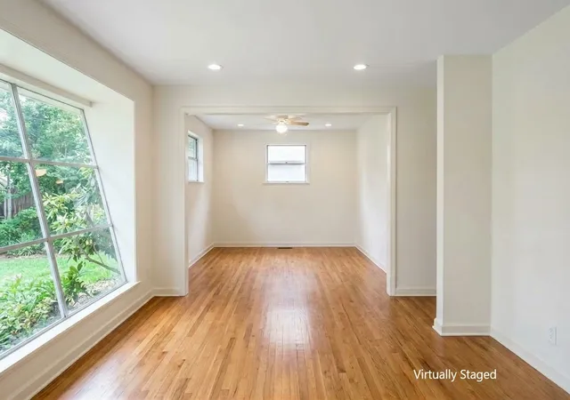 Photo 4 of Sale Pending at 10455 56th Avenue S, Seattle, WA 98178 | MLS# NWM2595608 | Listing updated on 2026-10-26