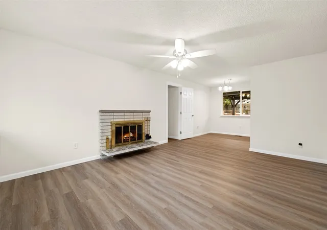 Photo 2 of Single family home for sale at 28601 47th Place S, Auburn, WA 98001 | MLS# NWM2595643 | Listing updated on 2026-10-29