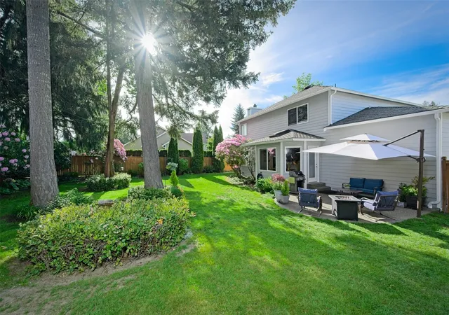 Photo 2 of Single family home for sale at 12471 Mount Worthington Loop NW, Silverdale, WA 98383 | MLS# NWM2595653 | Listing updated on 2026-10-25