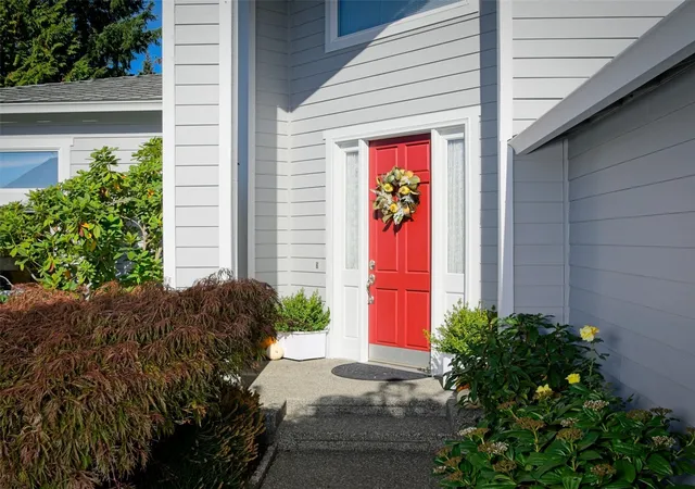Photo 4 of Single family home for sale at 12471 Mount Worthington Loop NW, Silverdale, WA 98383 | MLS# NWM2595653 | Listing updated on 2026-10-25