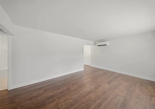 Photo 4 of Single family home for sale at 2110 Jackson Ave NW, Olympia, WA 98502 | MLS# NWM2595675 | Listing updated on 2026-10-20