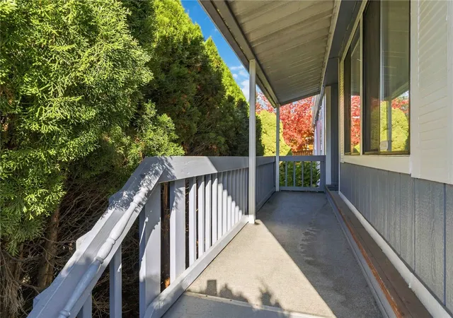Photo 3 of Manufactured home for sale at 2504 S 371st Street, Federal Way, WA 98003 | MLS# NWM2595676 | Listing updated on 2026-10-27