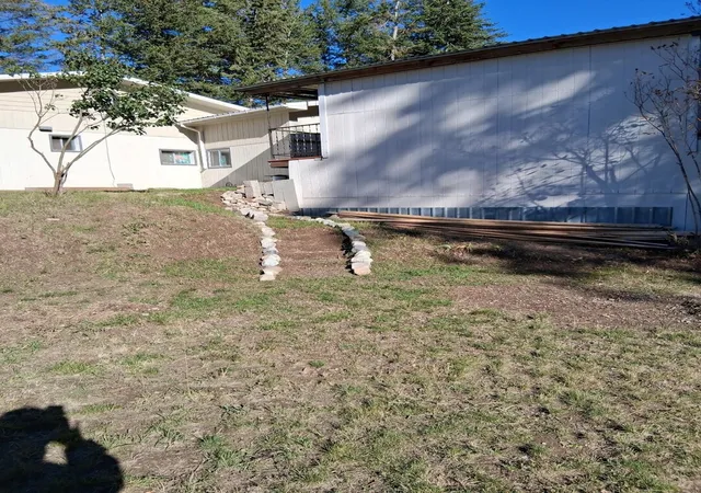 Photo 3 of Single family home for sale at 9 Forest Edge Rd, Oroville, WA 98844 | MLS# NWM2595682 | Listing updated on 2026-10-22