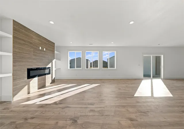 Photo 4 of Single family home for sale at 6425 NE 215 Rd, Moses Lake, WA 98837 | MLS# NWM2595702 | Listing updated on 2026-10-19