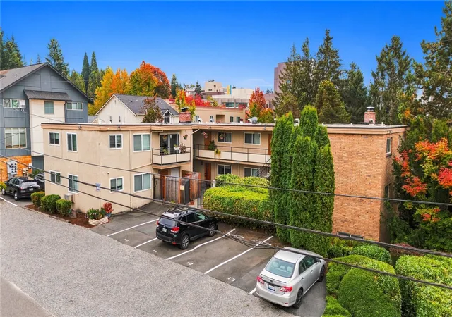 Photo 1 of Multi family home for sale at 4001 Ne 50th Street, Seattle, WA 98105 | MLS# NWM2595724 | Listing updated on 2026-10-19