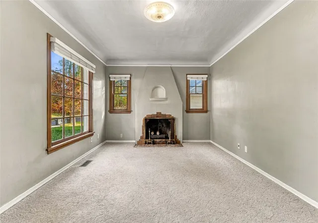 Photo 2 of Single family home for sale at 950 Francis Ave, Walla Walla, WA 99362 | MLS# NWM2595749 | Listing updated on 2026-10-23