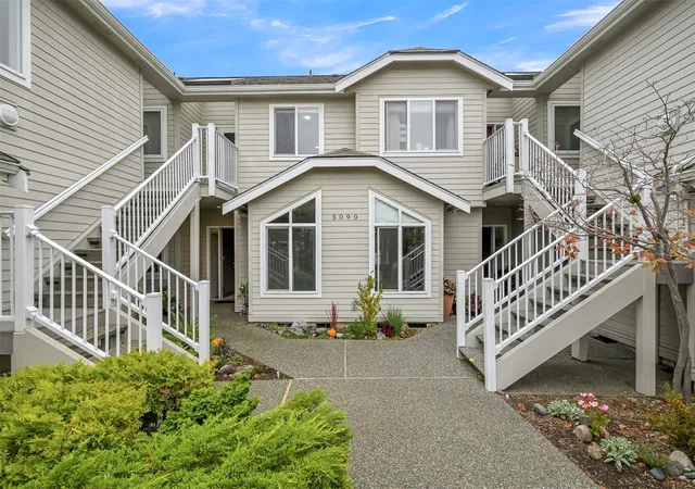 Condo for sale at 5090 Festival Blvd #2-B, Bellingham, WA 98226 | MLS# NWM2595752