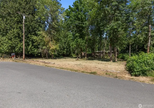 Photo 2 of Land for sale at 122 Xx 155th Ave Se, Renton, WA 98059 | MLS# NWM2595762 | Listing updated on 2026-10-20