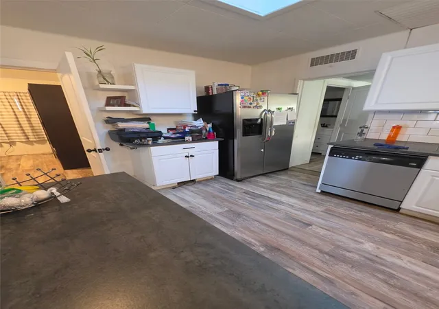 Photo 4 of Single family home for sale at 229 Pike St NE, Auburn, WA 98002 | MLS# NWM2595765 | Listing updated on 2026-10-18