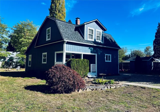 Photo 3 of Single family home for sale at 9413 356th Street Ct S, Mc Kenna, WA 98558 | MLS# NWM2595768 | Listing updated on 2026-10-18