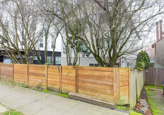 Photo 2 of Condo for sale at 10511 Midvale Ave N #101, Seattle, WA 98133 | MLS# NWM2595783 | Listing updated on 2026-10-21