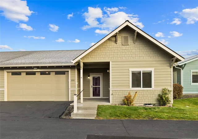 Photo 1 of Condo for sale at 803 S Willow St #801, Ellensburg, WA 98926 | MLS# NWM2595787 | Listing updated on 2026-10-29