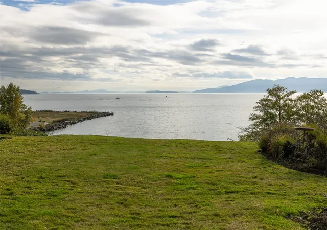 Photo 2 of Single family home for sale at 3041 Eldridge Ave, Bellingham, WA 98225 | MLS# NWM2595788 | Listing updated on 2026-10-20