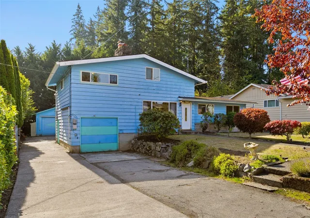 Single family home for sale at 6510 193rd Street SW, Lynnwood, WA 98036 | MLS# NWM2595802