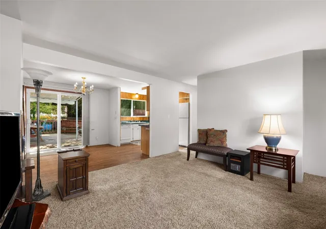 Photo 4 of Single family home for sale at 6510 193rd Street SW, Lynnwood, WA 98036 | MLS# NWM2595802 | Listing updated on 2026-10-22