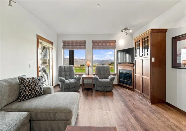 Photo 2 of Condo for sale at 1030 Desert Cyn Blvd #202, Orondo, WA 98843 | MLS# NWM2595812 | Listing updated on 2026-10-20