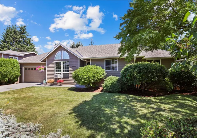 Single family home for sale at 10103 27th Drive SE, Everett, WA 98208 | MLS# NWM2595826