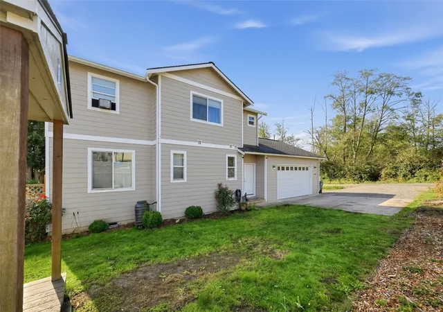 Photo 3 of Single family home for sale at 8416 Treevue Rd, Blaine, WA 98230 | MLS# NWM2595843 | Listing updated on 2026-10-20