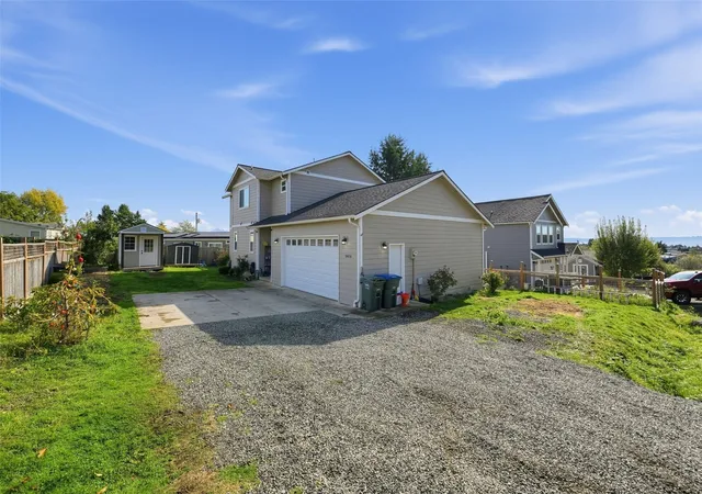 Photo 3 of Single family home for sale at 8416 Treevue Rd, Blaine, WA 98230 | MLS# NWM2595843 | Listing updated on 2026-10-20