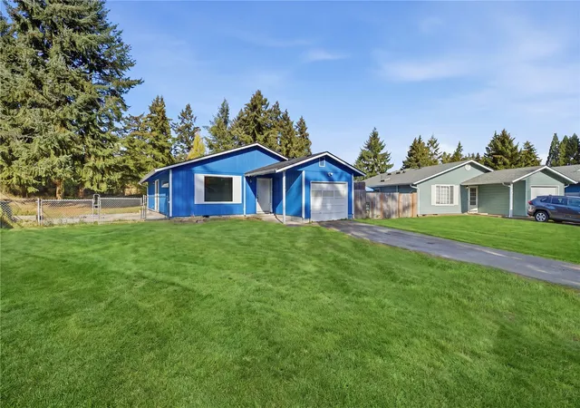Photo 2 of Single family home for sale at 1627 Rockcress Dr Se, Olympia, WA 98513 | MLS# NWM2595850 | Listing updated on 2026-10-19