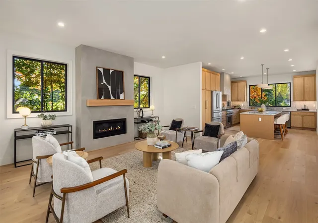 Photo 4 of Single family home for sale at 4191 42nd Avenue NE, Seattle, WA 98105 | MLS# NWM2595853 | Listing updated on 2026-10-26