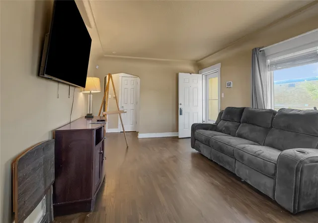Photo 3 of Single family home for sale at 11251 Park Ave S, Tacoma, WA 98444 | MLS# NWM2595858 | Listing updated on 2026-10-20