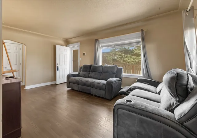 Photo 3 of Single family home for sale at 11251 Park Ave S, Tacoma, WA 98444 | MLS# NWM2595858 | Listing updated on 2026-10-20