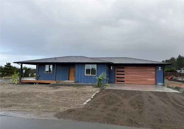 Photo 1 of Single family home for sale at 1002 311th Street, Ocean Park, WA 98640 | MLS# NWM2595859 | Listing updated on 2026-10-29