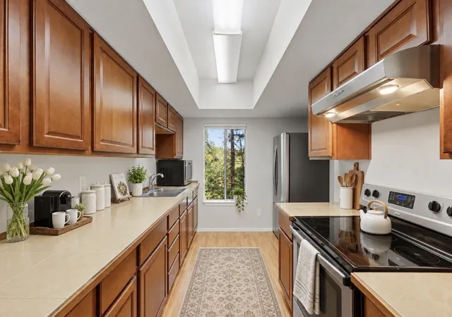 Photo 3 of Condo for sale at 8501 Sw Dr Zicron #D-59, Lakewood, WA 98498 | MLS# NWM2595860 | Listing updated on 2026-10-27