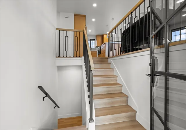 Photo 4 of Single family home for sale at 6323 N Hale St, Tacoma, WA 98407 | MLS# NWM2595869 | Listing updated on 2026-10-28