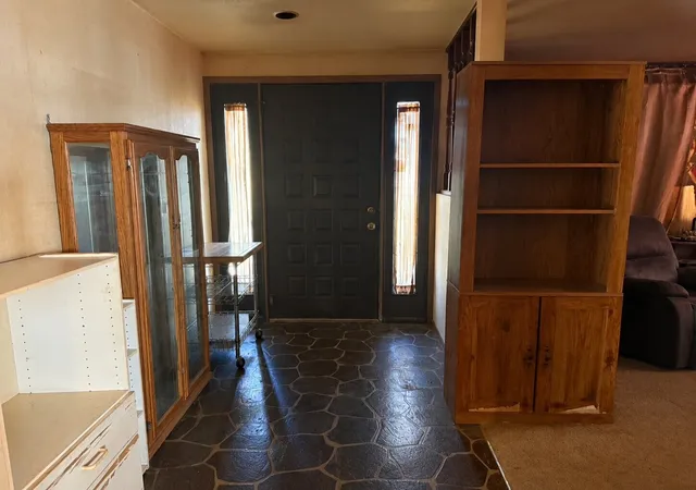 Photo 3 of Single family home for sale at 505 W Locust St, Almira, WA 99103 | MLS# NWM2595876 | Listing updated on 2026-10-20