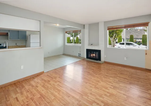 Photo 4 of Condo for sale at 4502 216th Street SW #2B, Mountlake Terrace, WA 98043 | MLS# NWM2595878 | Listing updated on 2026-10-20